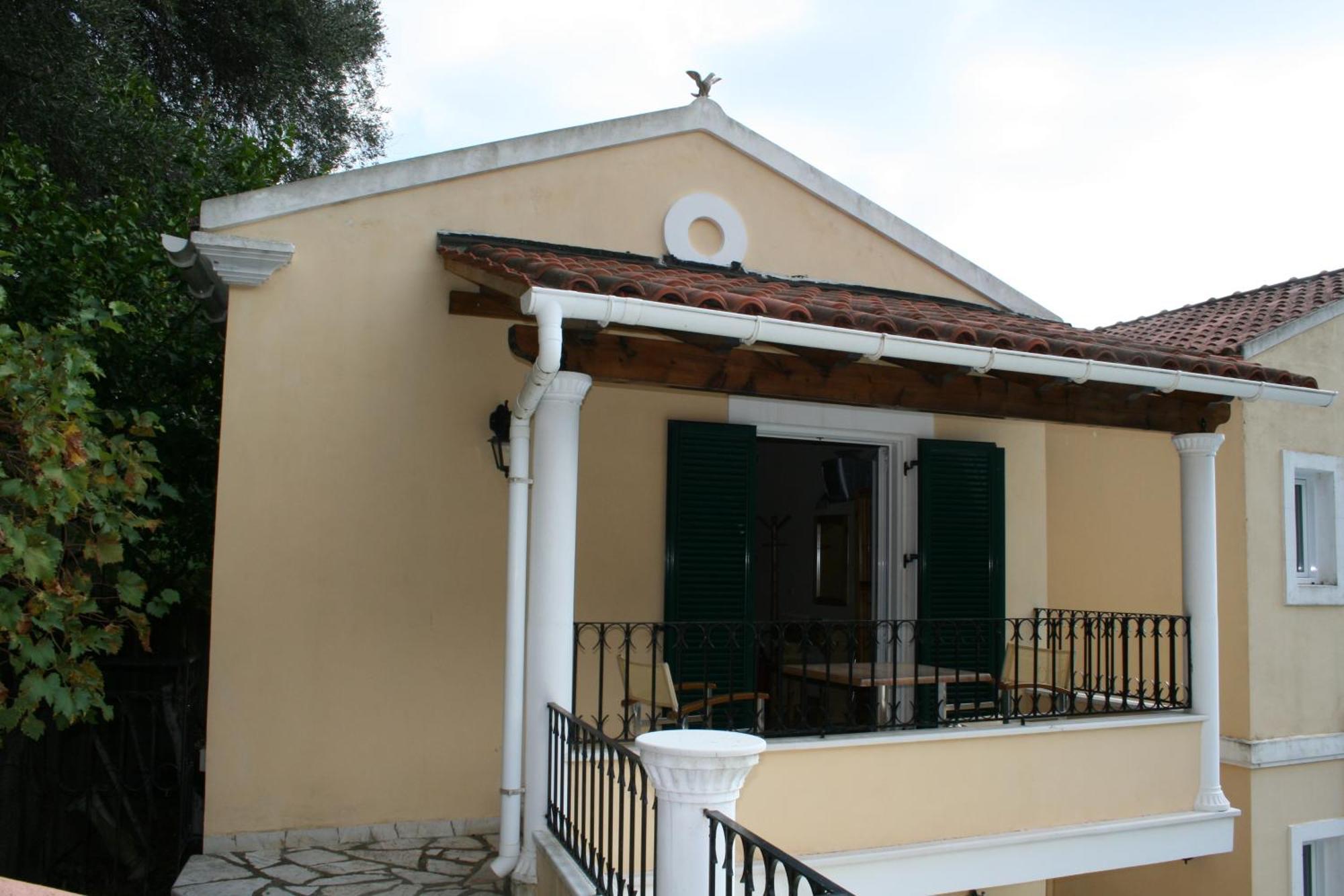 Frosso Apartments Kalami Bay Esterno foto